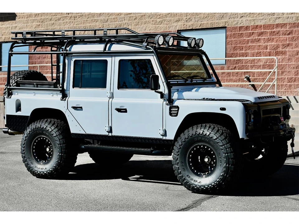 1992 Land Rover Defender 110 - Image 24 of 31
