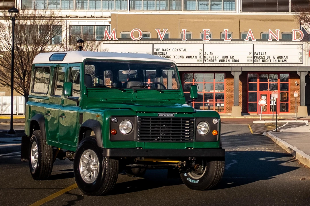 1992 Land Rover Defender 110 - Image 18 of 31