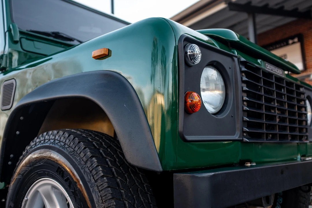 1992 Land Rover Defender 110 - Image 25 of 31