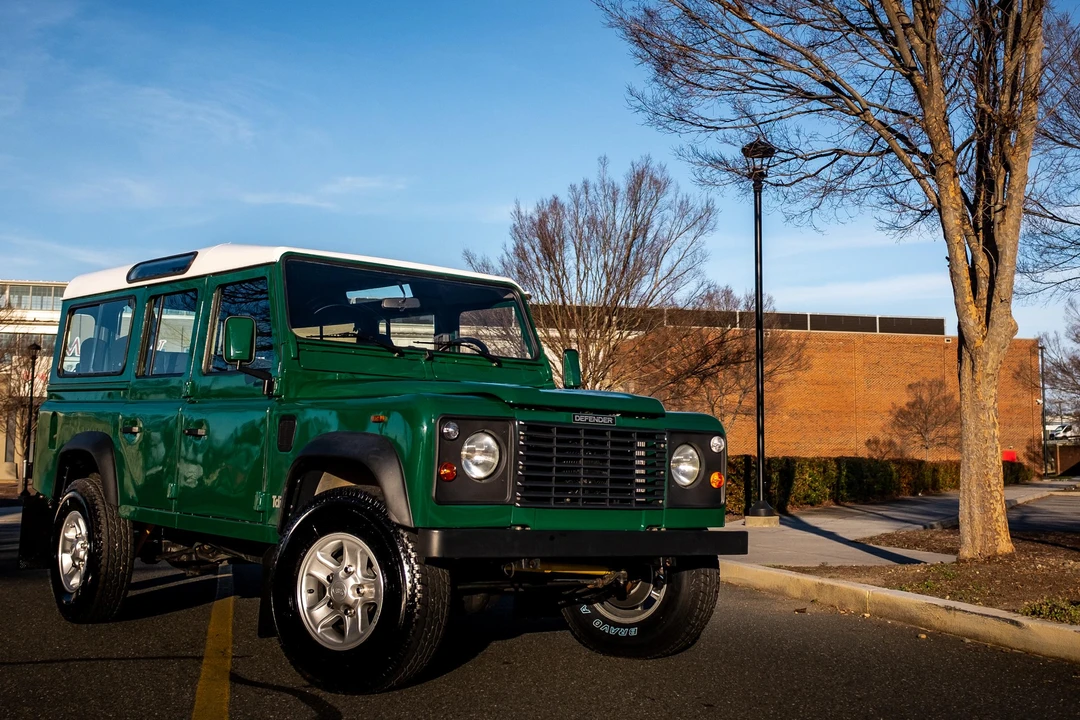 1992 Land Rover Defender 110 - Image 17 of 31