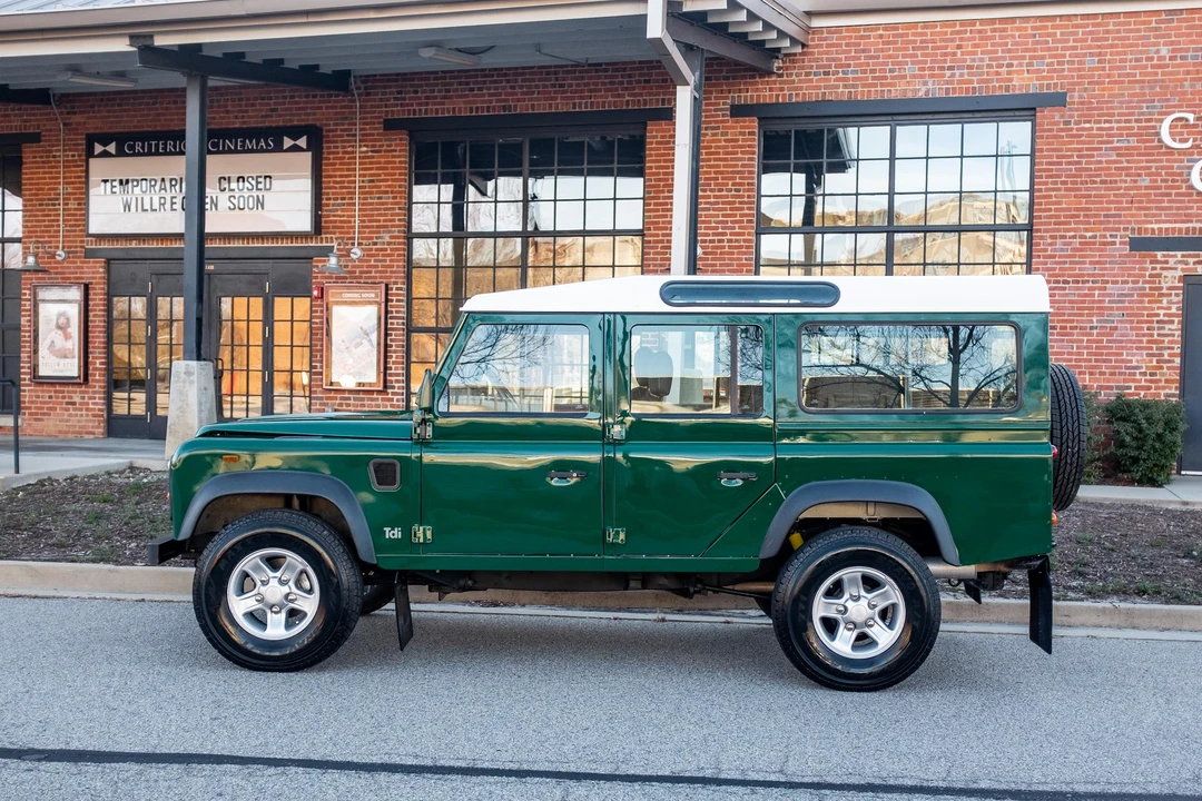 1992 Land Rover Defender 110 - Image 9 of 31