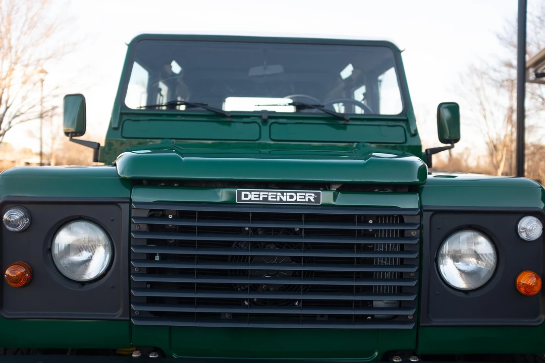1992 Land Rover Defender 110 - Image 24 of 31