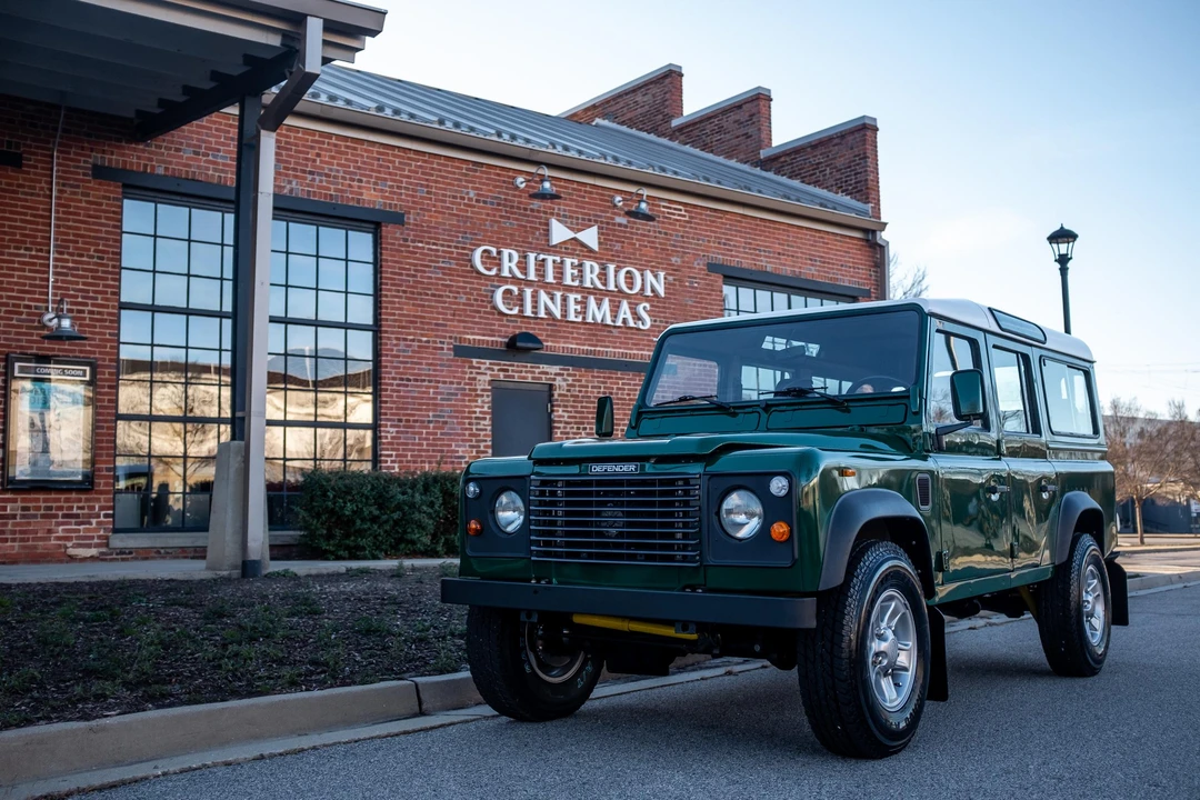 1992 Land Rover Defender 110 - Image 8 of 31