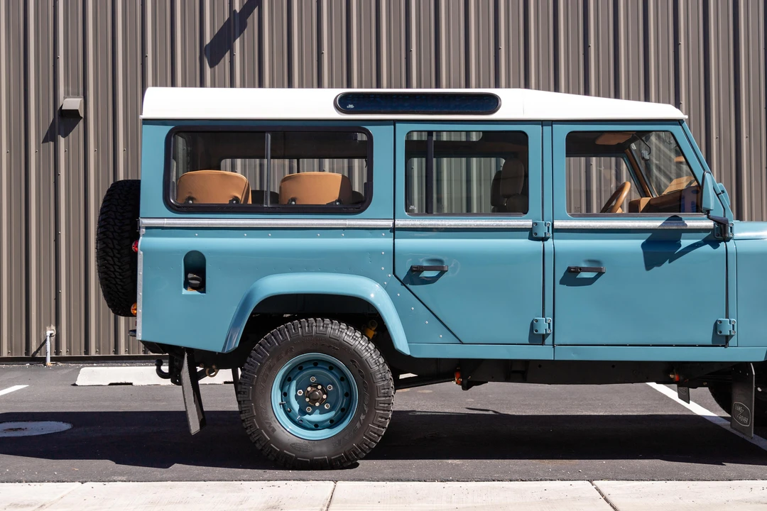 1992 Land Rover Defender 110 - Image 11 of 31