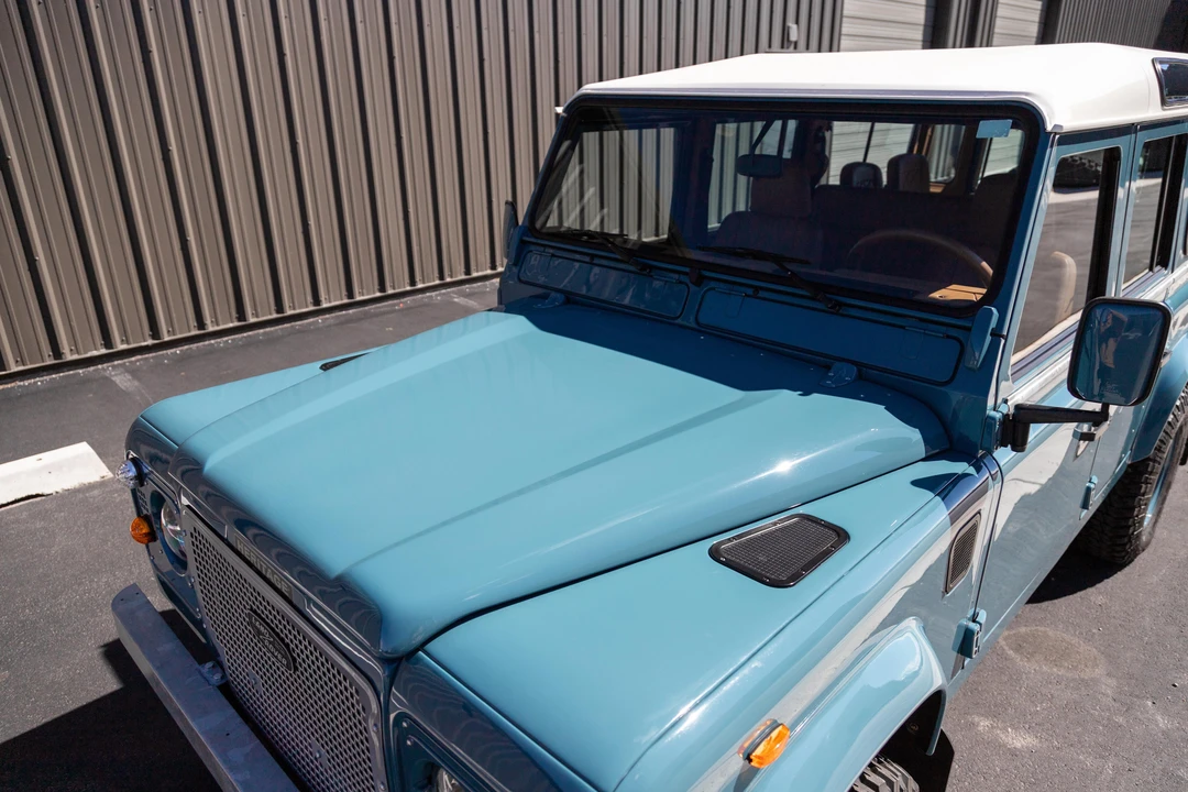 1992 Land Rover Defender 110 - Image 19 of 31