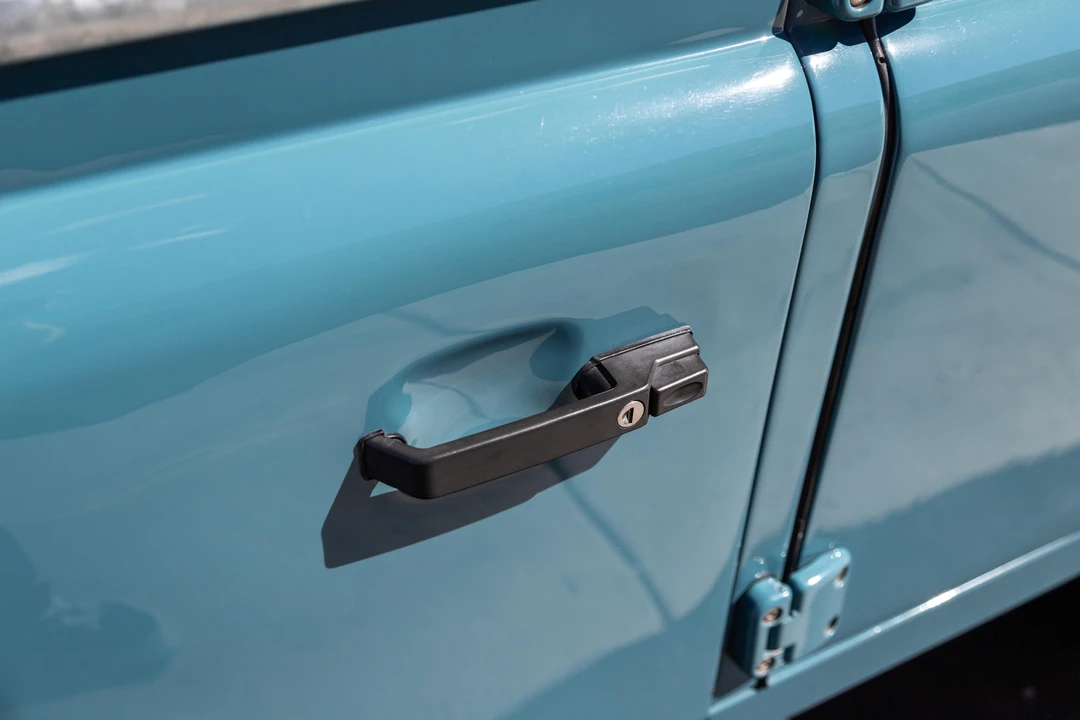 1992 Land Rover Defender 110 - Image 26 of 31