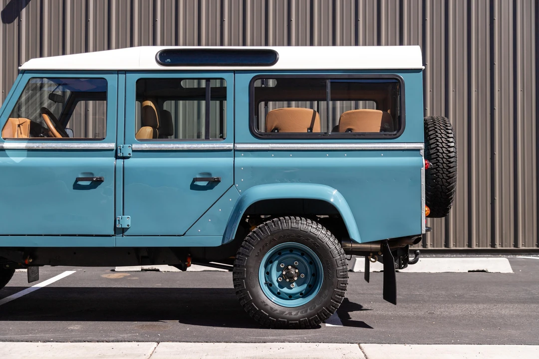 1992 Land Rover Defender 110 - Image 10 of 31