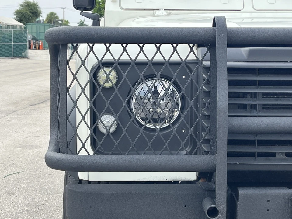 1992 Land Rover Defender 110 - Image 13 of 31