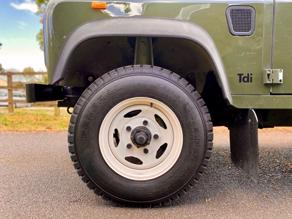 1992 Land Rover Defender 90 - Image 10 of 21