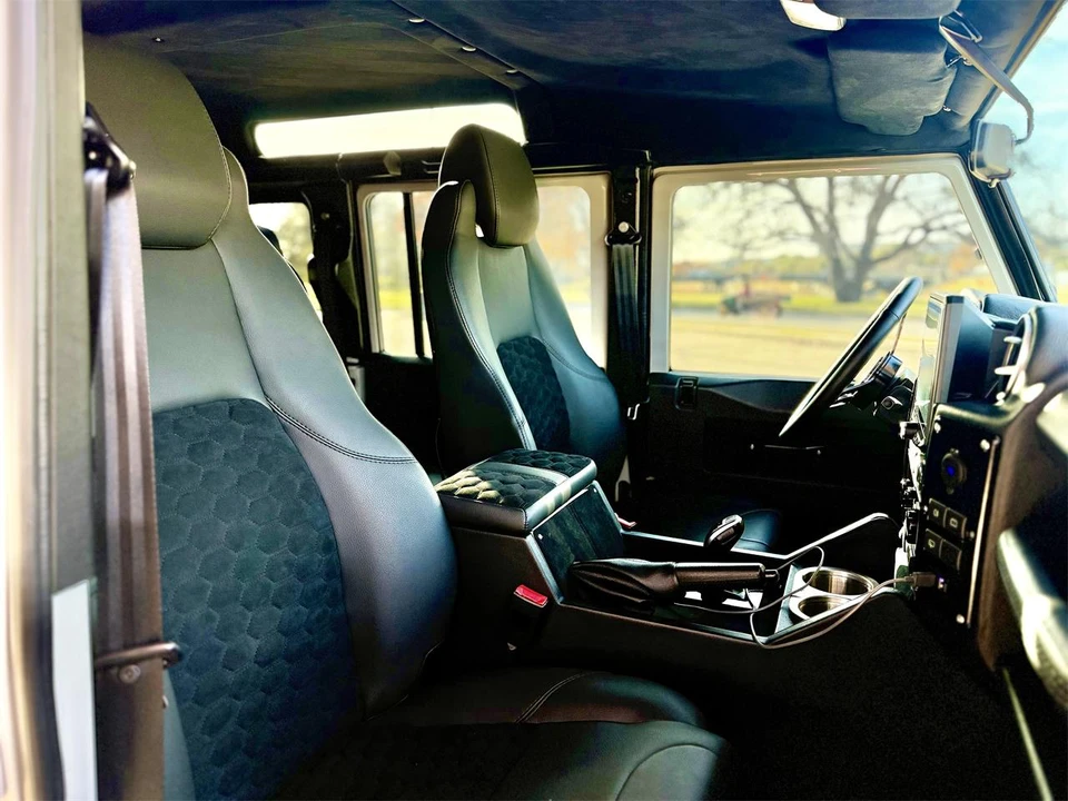 1992 Land Rover Defender - Image 4 of 7