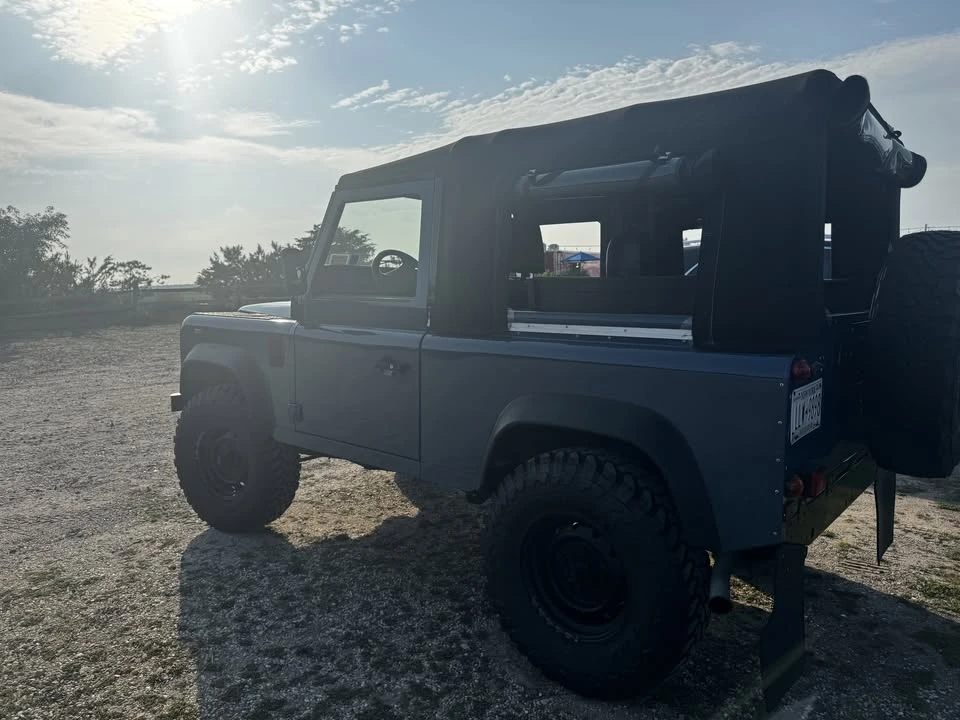1992 Land Rover Defender 90 - Image 4 of 20