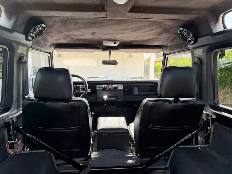 1992 Land Rover Defender 90 - Image 7 of 10