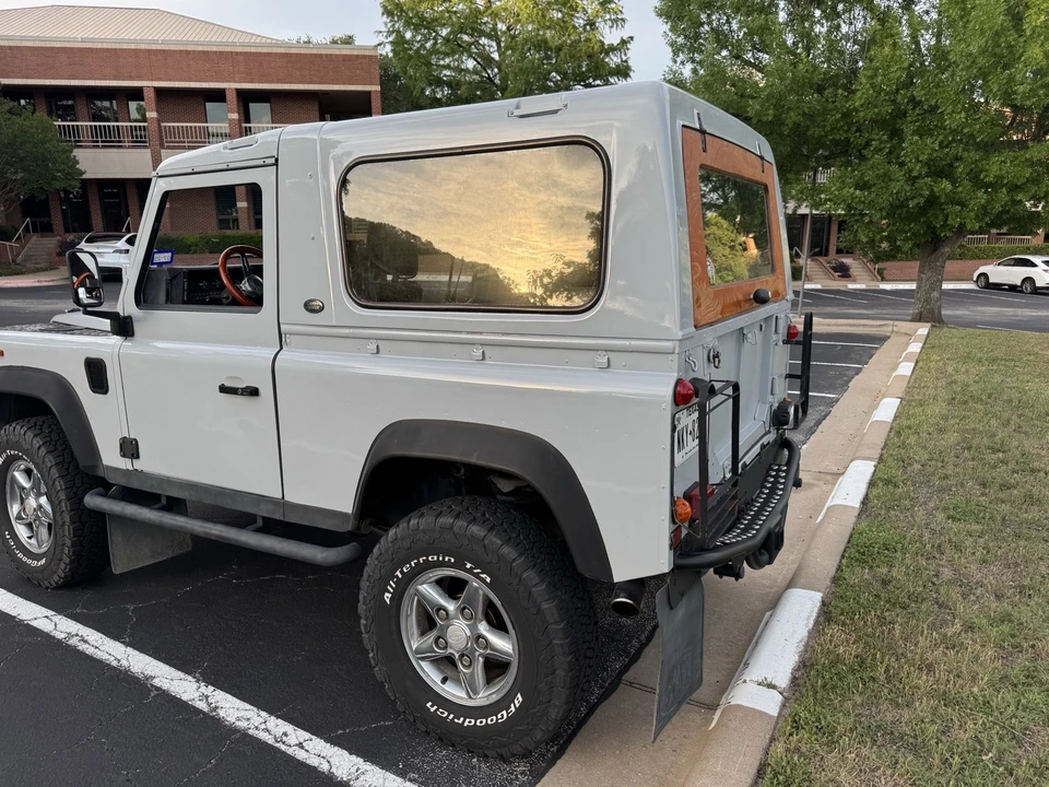 1992 Land Rover Defender 90 - Image 10 of 18