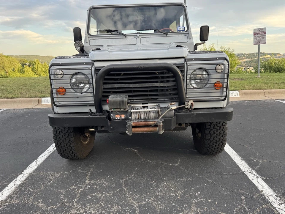 1992 Land Rover Defender 90 - Image 6 of 18
