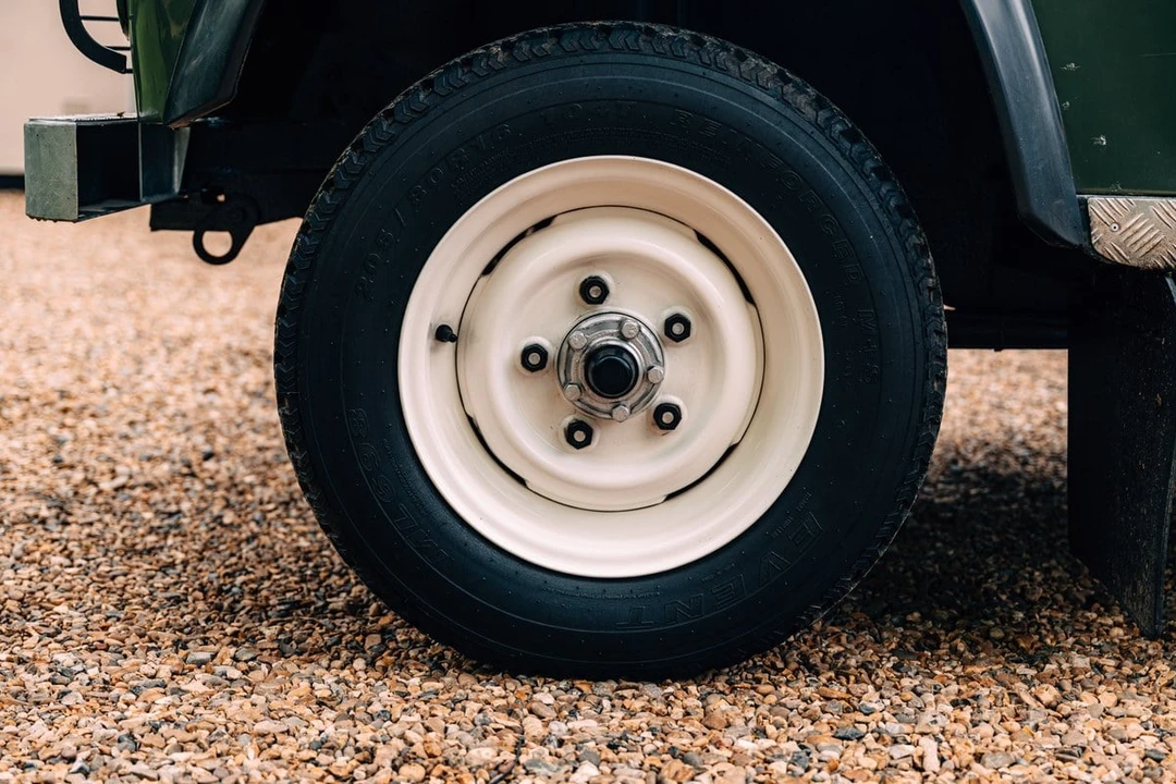 1992 Land Rover Defender 90 - Image 15 of 30