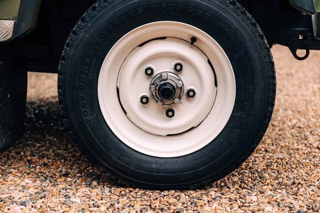 1992 Land Rover Defender 90 - Image 17 of 30