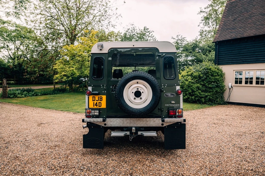 1992 Land Rover Defender 90 - Image 8 of 30