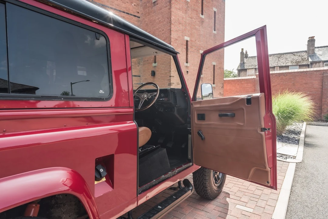 1992 Land Rover Defender 90 - Image 13 of 30
