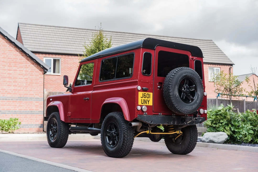 1992 Land Rover Defender 90 - Image 6 of 30