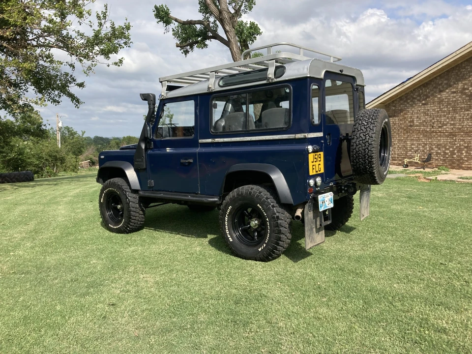 1992 Land Rover Defender 90 - Image 9 of 31