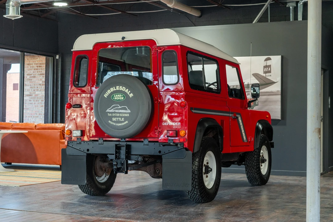 1992 Land Rover Defender 90 - Image 7 of 31