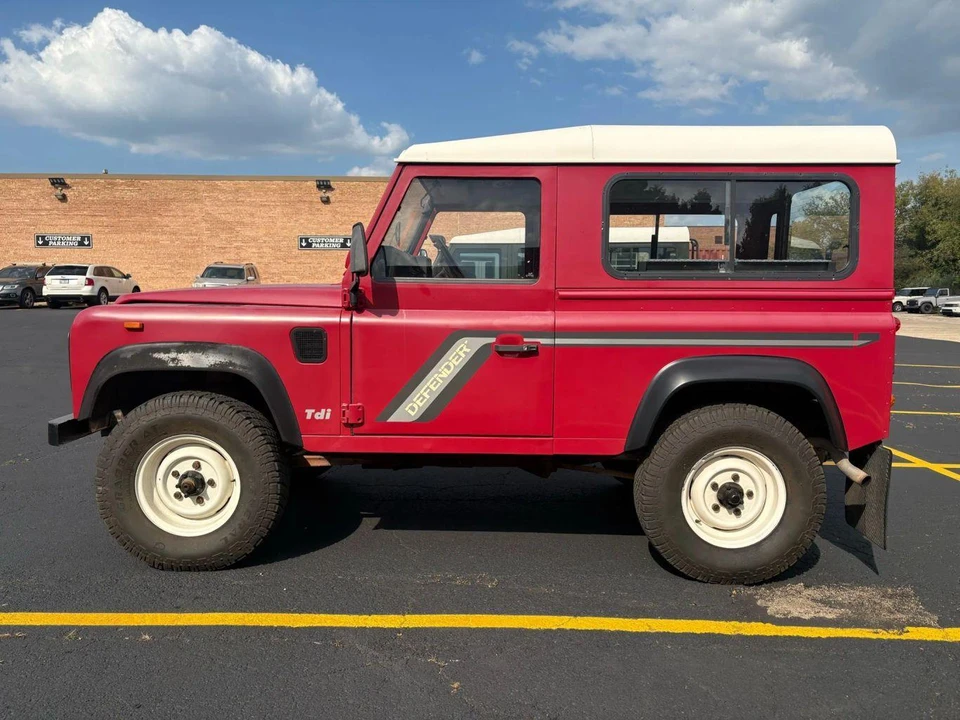 1992 Land Rover Defender 90 - Image 9 of 31