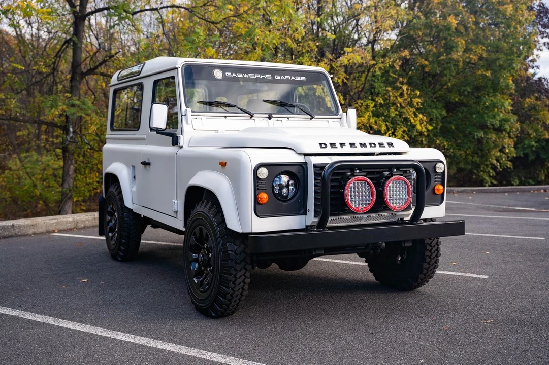 1992 Land Rover Defender 90 - Image 4 of 10