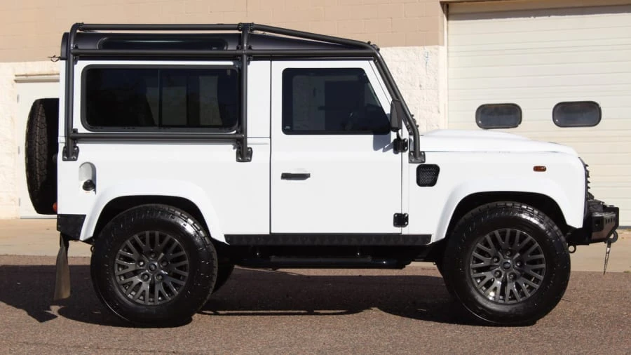 1992 Land Rover Defender 90 - Image 2 of 13