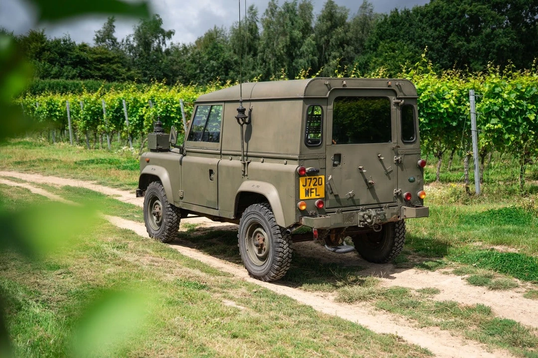1992 Land Rover Defender 90 - Image 15 of 30