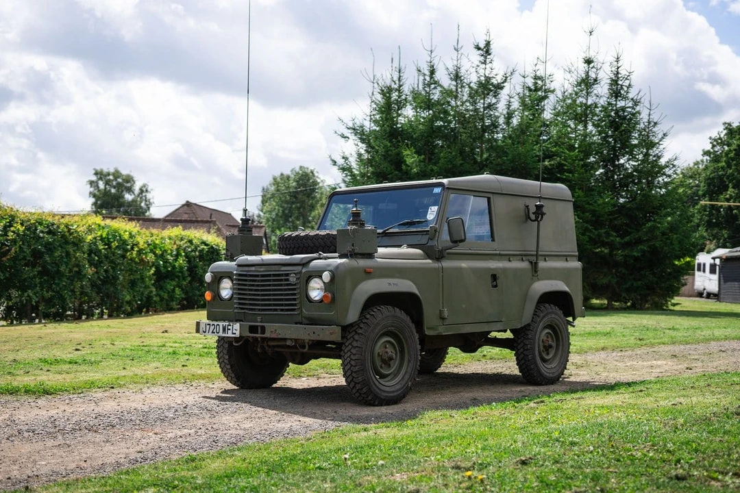 1992 Land Rover Defender 90 - Image 6 of 30