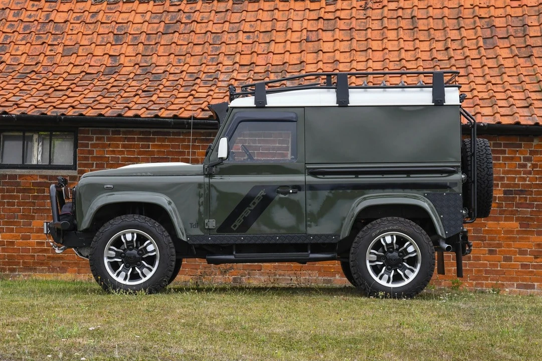 1992 Land Rover Defender 90 - Image 6 of 30