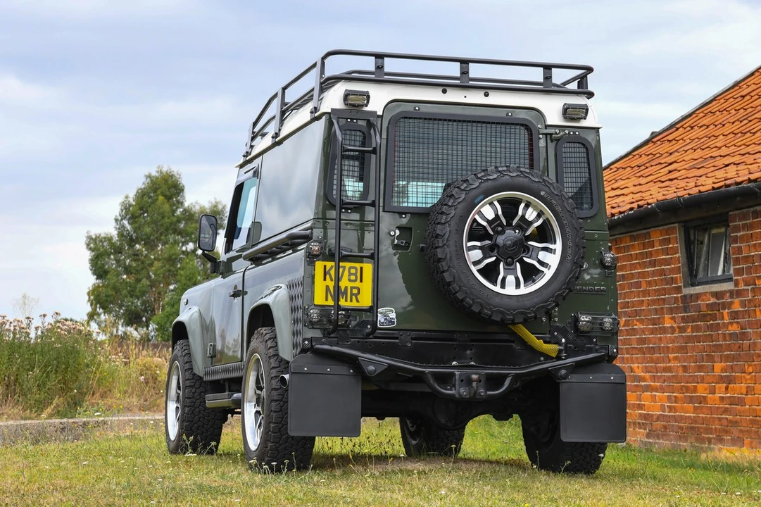 1992 Land Rover Defender 90 - Image 9 of 30
