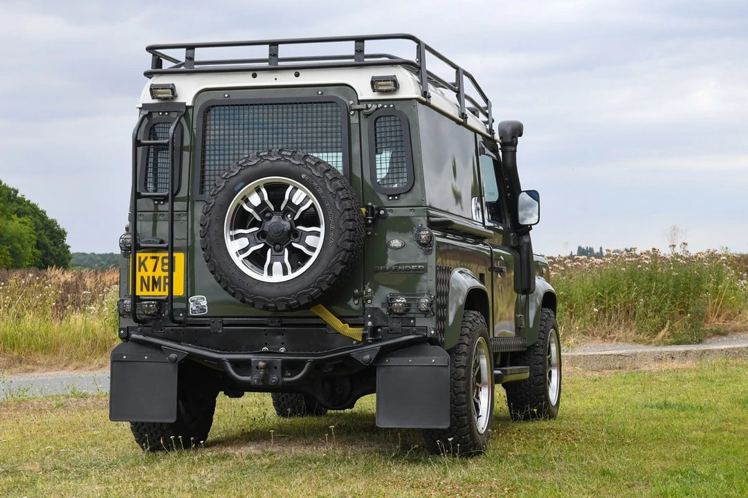 1992 Land Rover Defender 90 - Image 11 of 30