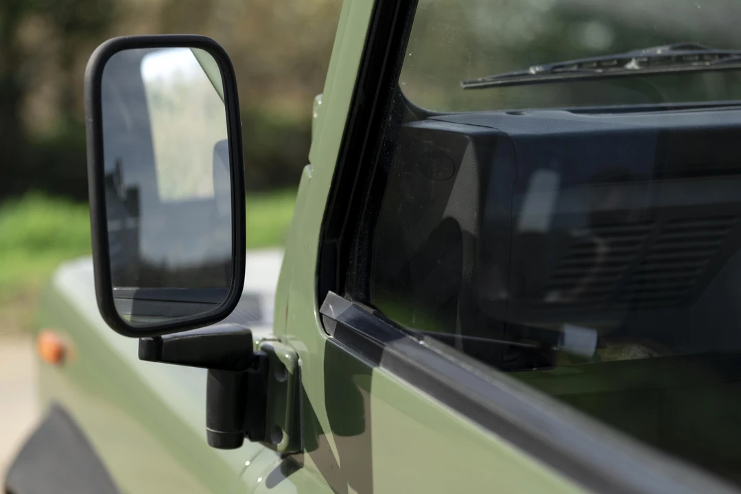 1992 Land Rover Defender 90 - Image 29 of 31