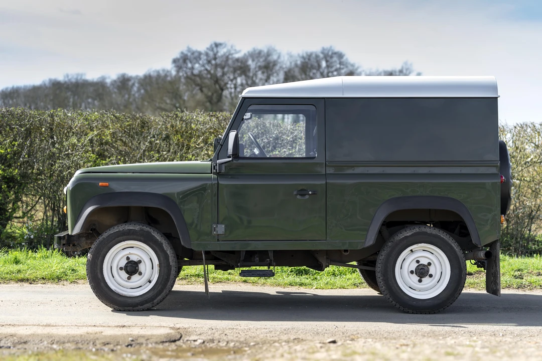 1992 Land Rover Defender 90 - Image 4 of 31