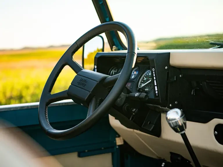 1992 Land Rover Defender 90 - Image 17 of 31