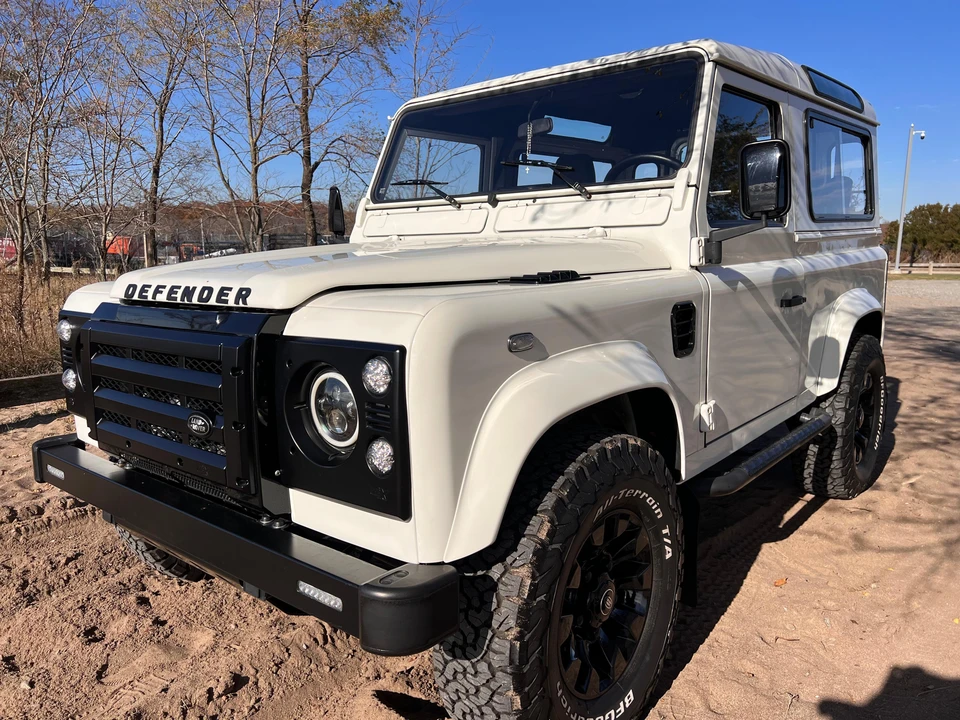 1992 Land Rover Defender 90 - Image 11 of 31