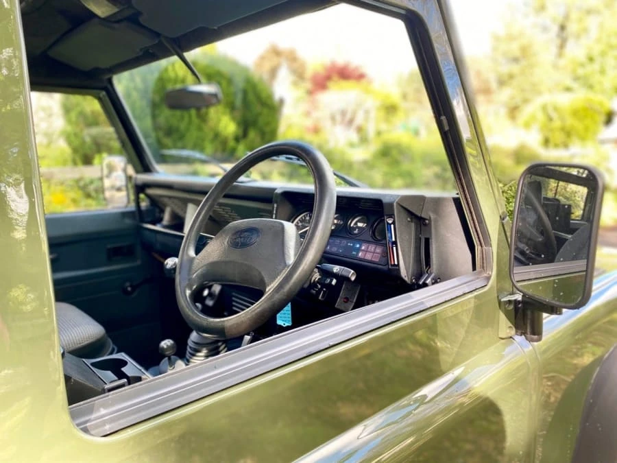 1992 Land Rover Defender 90 - Image 10 of 22