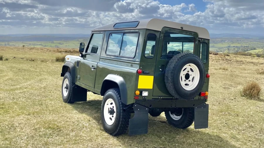 1992 Land Rover Defender 90 - Image 5 of 22