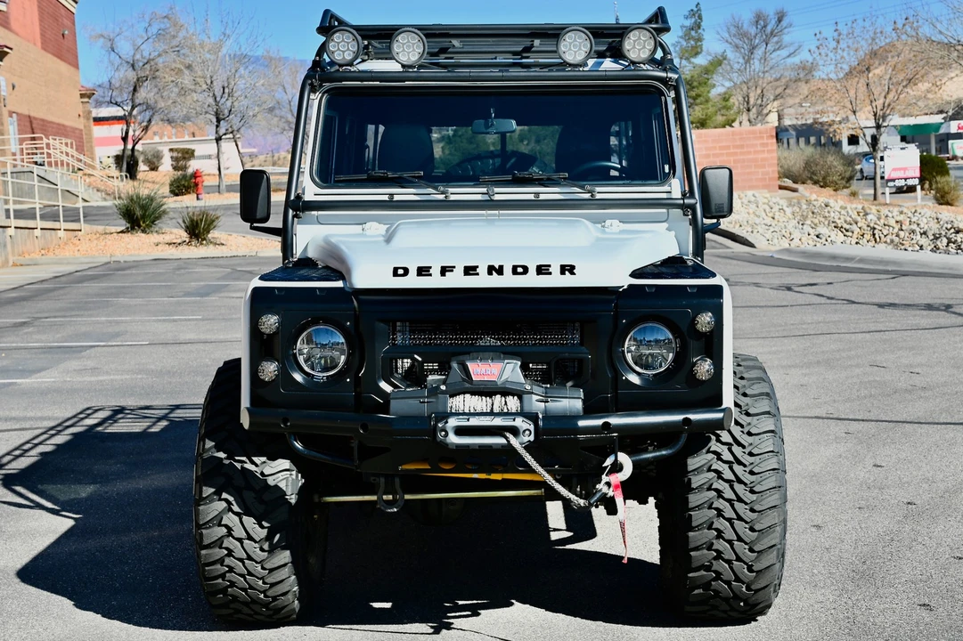 1992 Land Rover Defender 110 - Image 27 of 31