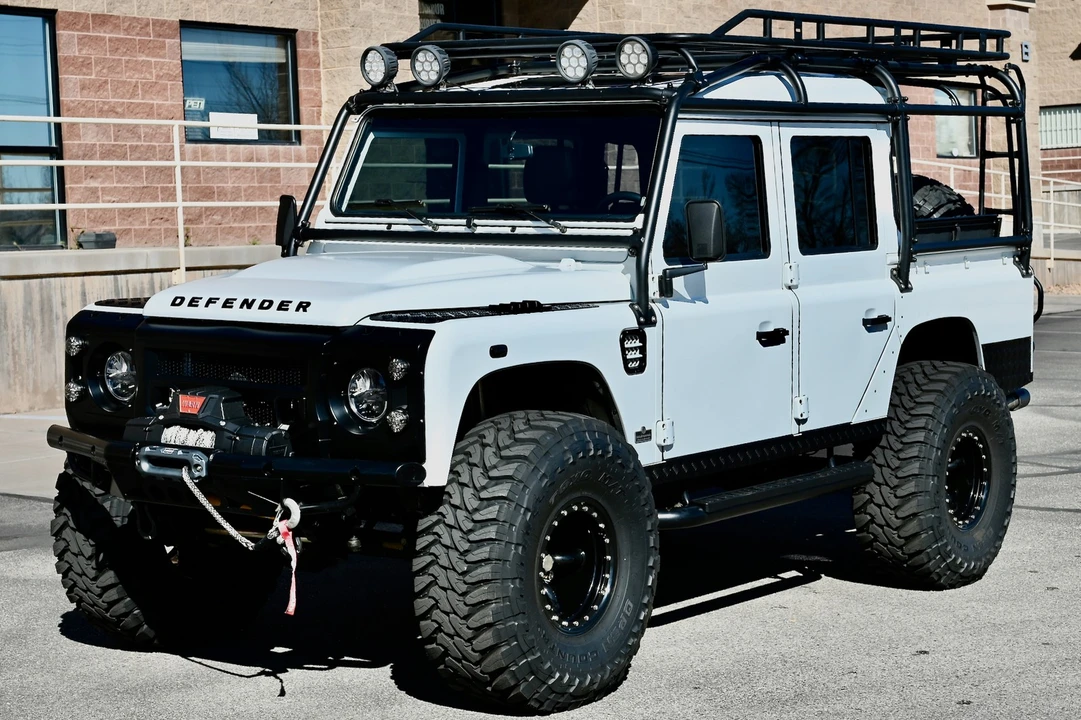 1992 Land Rover Defender 110 - Image 4 of 31