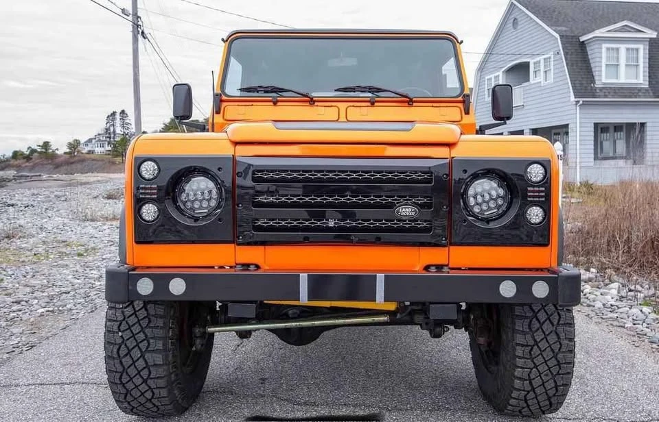 1992 Land Rover Defender 110 - Image 9 of 20