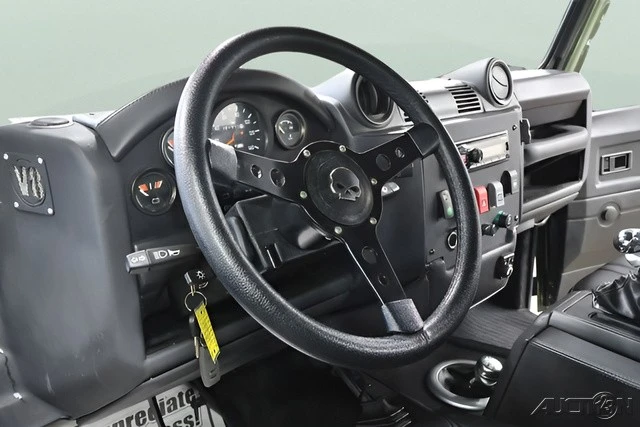 1992 Land Rover Defender 90 - Image 9 of 24