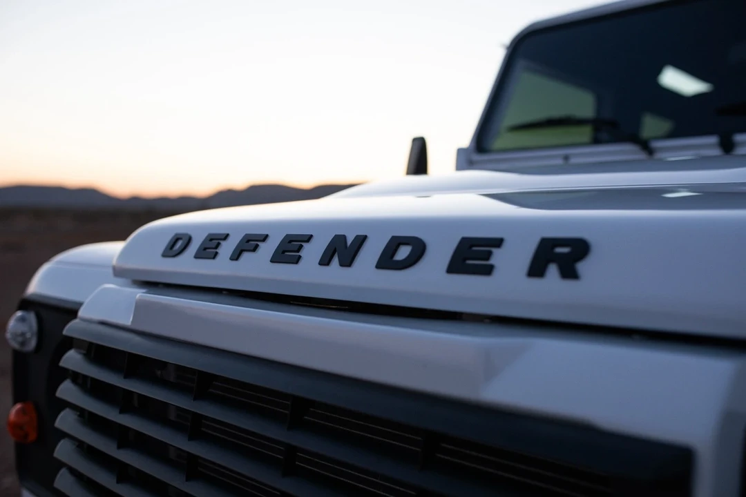 1992 Land Rover Defender - Image 6 of 21