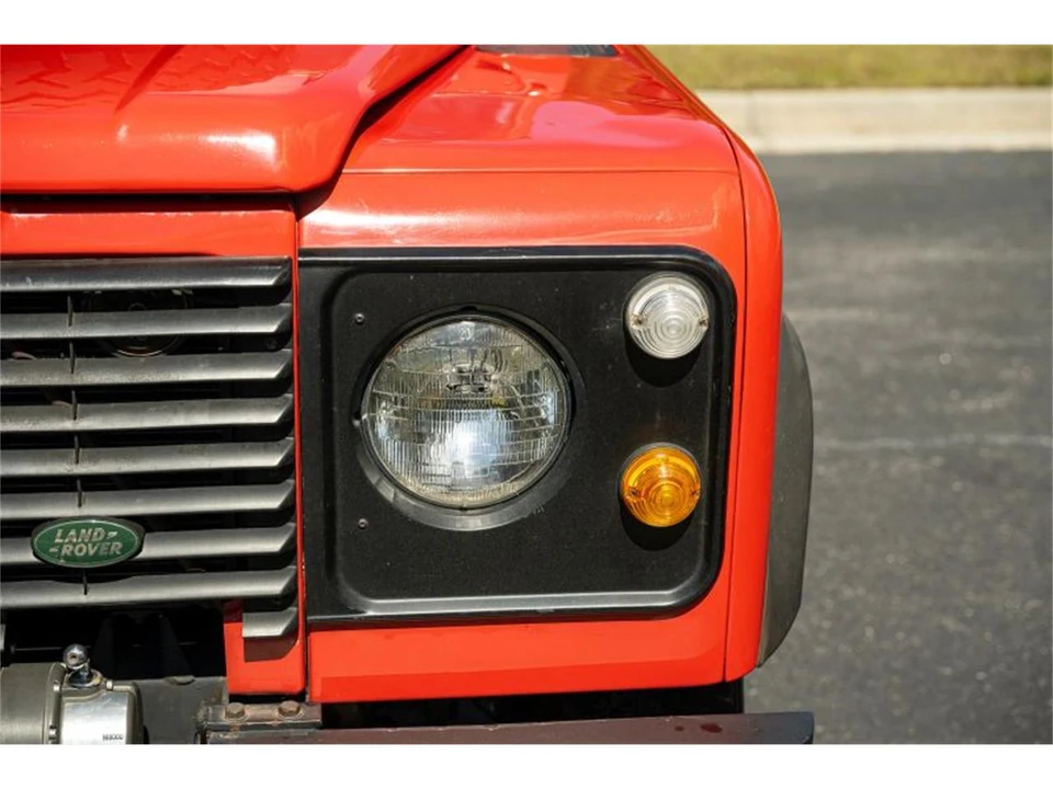 1992 Land Rover Defender - Image 24 of 31