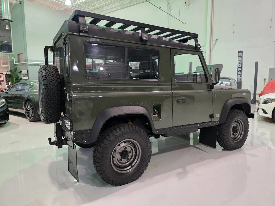 1992 Land Rover Defender - Image 9 of 31