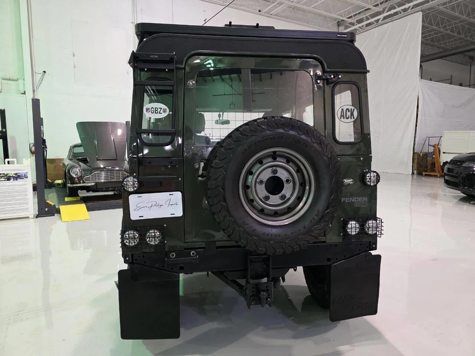 1992 Land Rover Defender - Image 11 of 31
