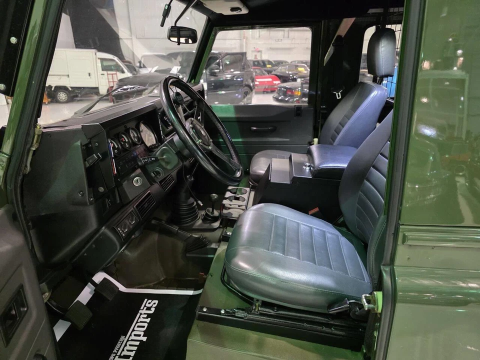 1992 Land Rover Defender - Image 8 of 31