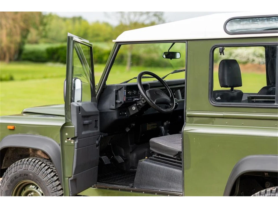1992 Land Rover Defender - Image 14 of 31