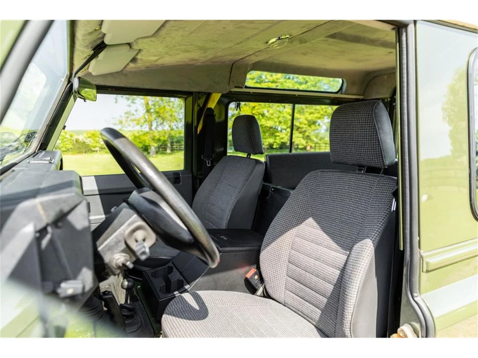 1992 Land Rover Defender - Image 24 of 31